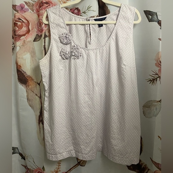 Tommy Hilfiger Tops - XL Tommy top​​​​​​​​